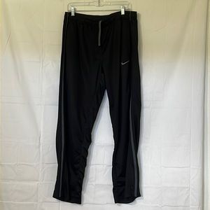Men’s Nike Black Light Weight Sweatpants size XL